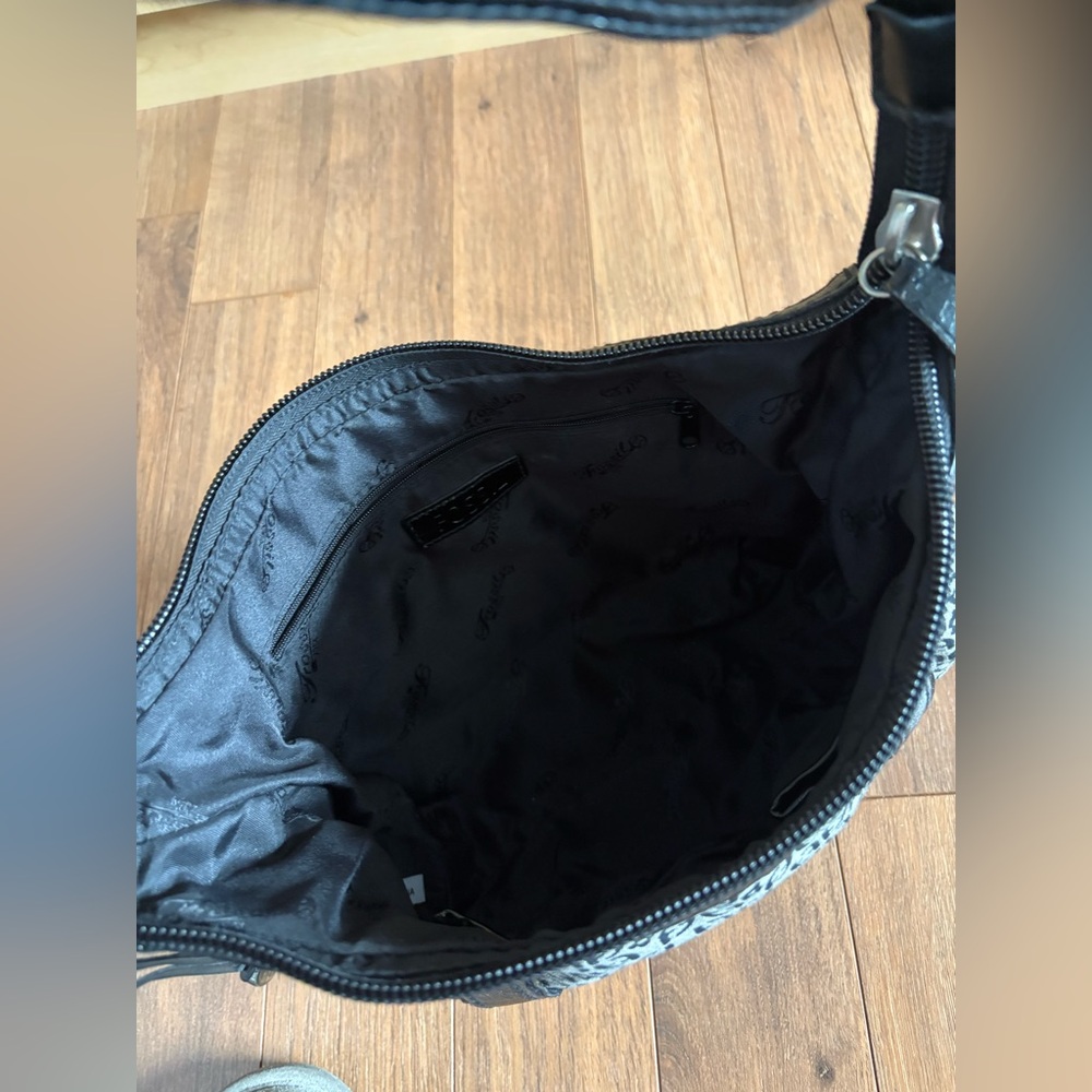 Fossil Monogram Shoulder Bag - Picture 4 of 4